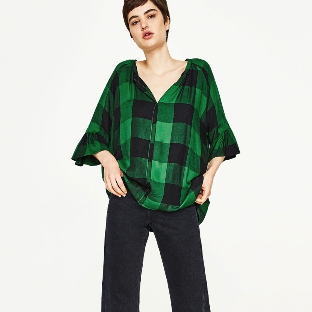 Zara Blouse Womens XS Green Black Plaid Slouchy  Henley Short Bell Sleeve
